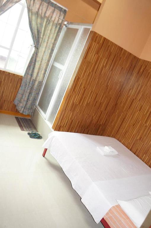 Daylight Inn Davao City Buitenkant foto