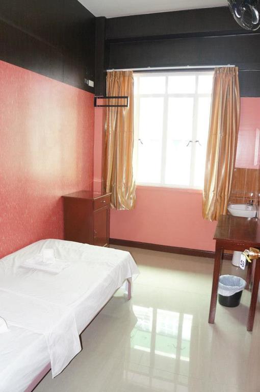 Daylight Inn Davao City Buitenkant foto